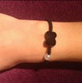 Pulsera ajustable de macramé nudos estilo shamballa hecha a mano